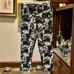 Old Navy Black and White Active Leggings